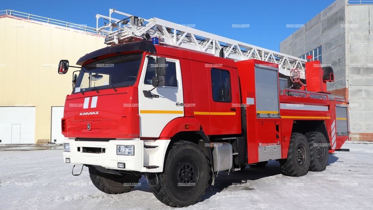 Пожарная автоцистерна с лестницей 4,0-40 (17-32) на шасси КАМАЗ-43118