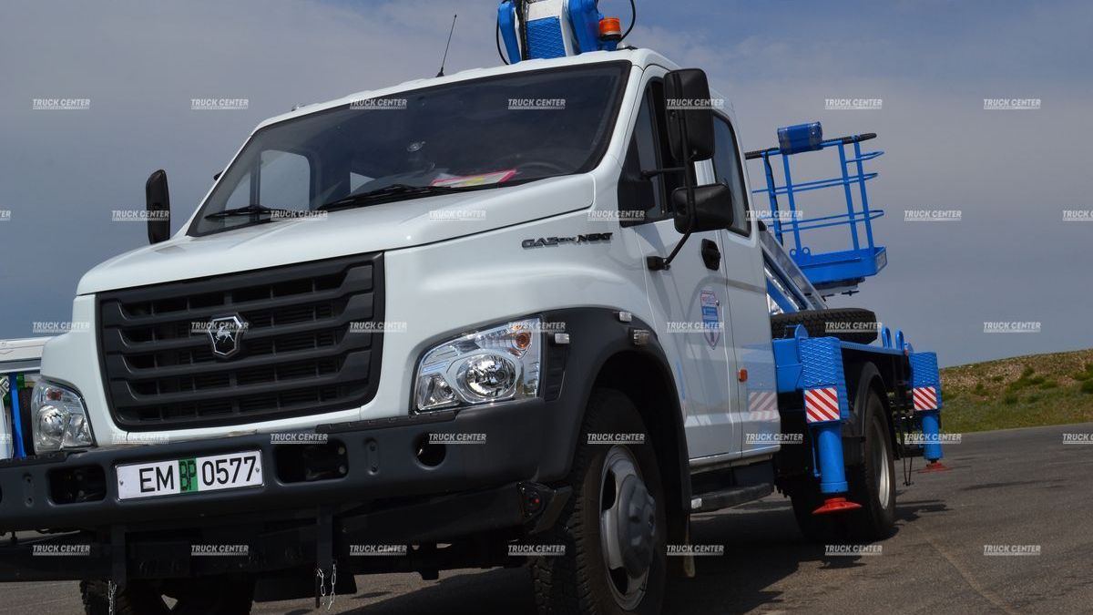 Автогидроподъемник АГП (автовышка) ВИПО-22-01 ГАЗ-С42R33 стрела за кабиной