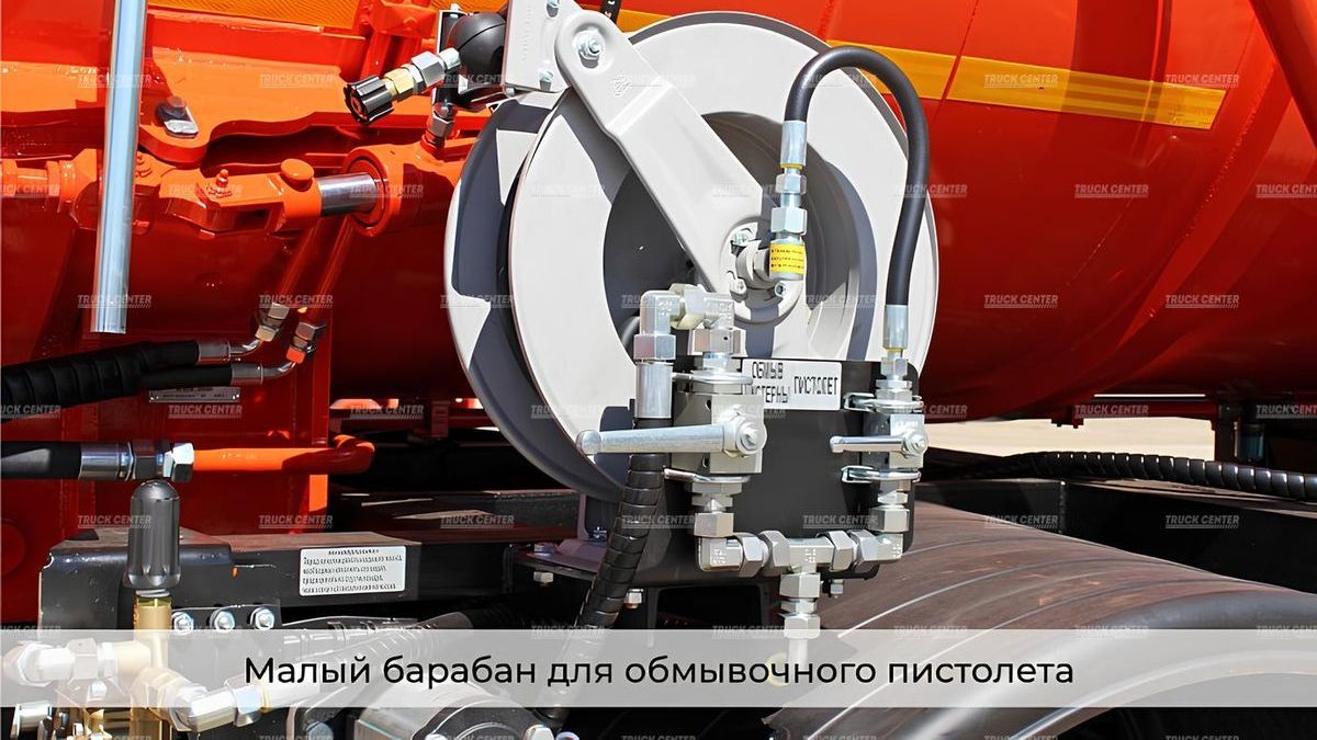 Илососная машина КО-507К с моноцистерной Maxima 