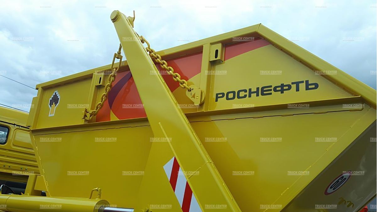 Мусоровоз контейнерный КО-440А1 объем кузова 8 м³