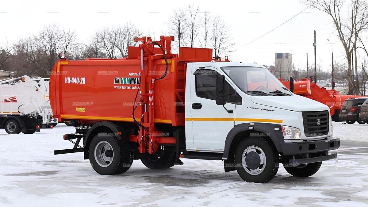 Мусоровоз с боковой загрузкой КО-440-2N объем кузова 9 м³ на шасси ГАЗ-С41R