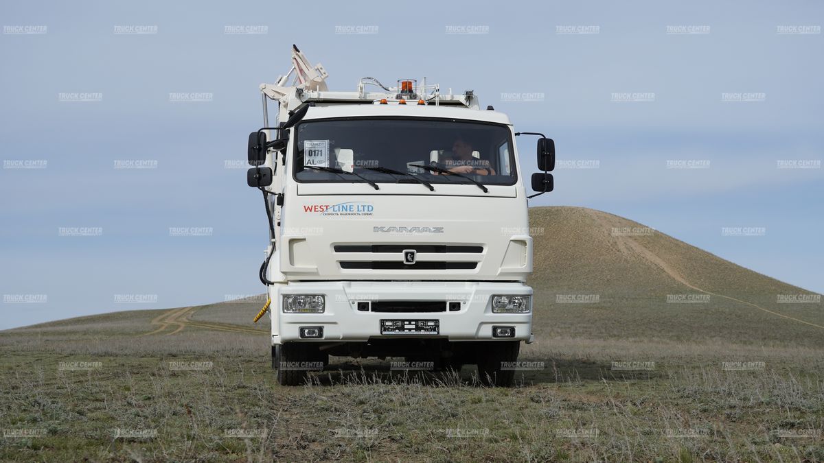 Мусоровоз с боковой загрузкой КО-440-5 объем кузова 22 м³