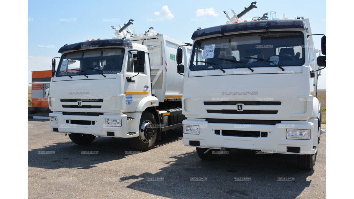 Мусоровоз с боковой загрузкой КО-440-5 объем кузова 22 м³