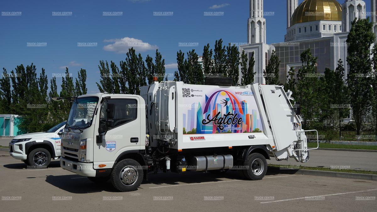 Мусоровоз с задней загрузкой KADEME на базе JAC N80 объем кузова 8 м³