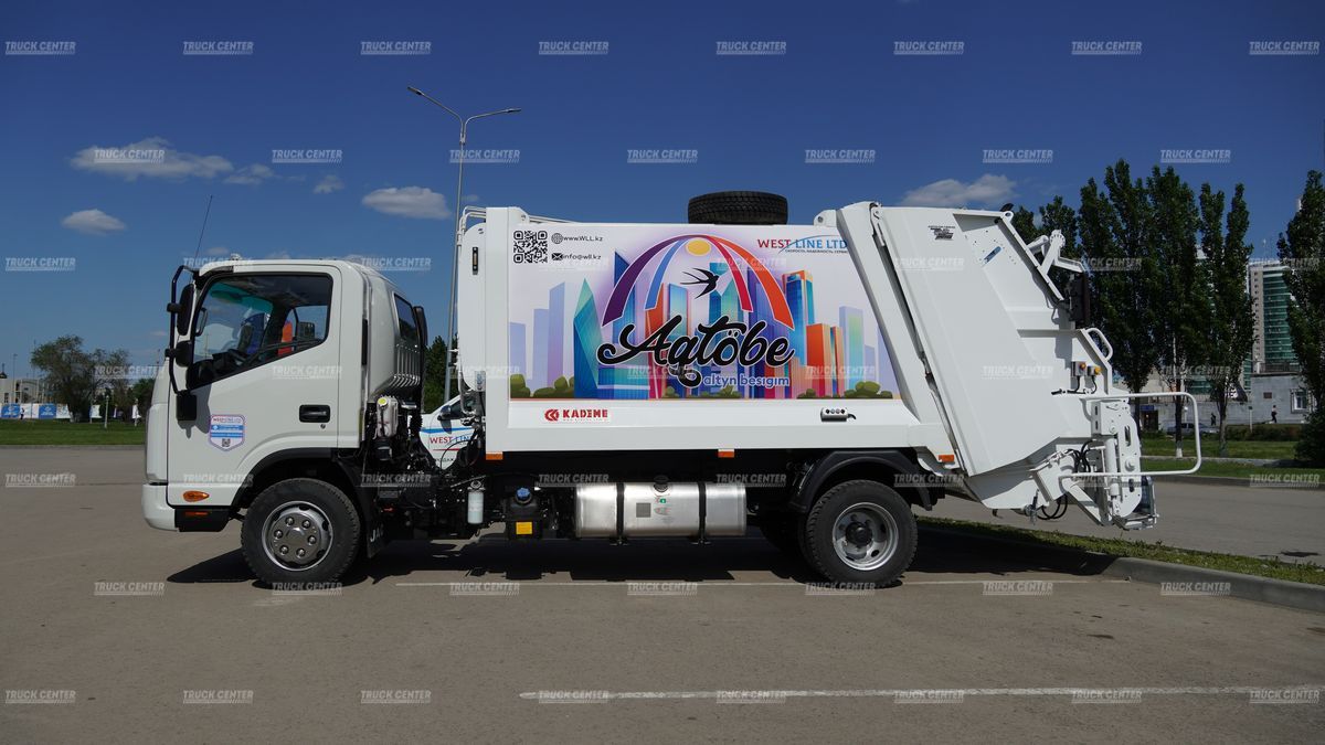 Мусоровоз с задней загрузкой KADEME на базе JAC N80 объем кузова 8 м³