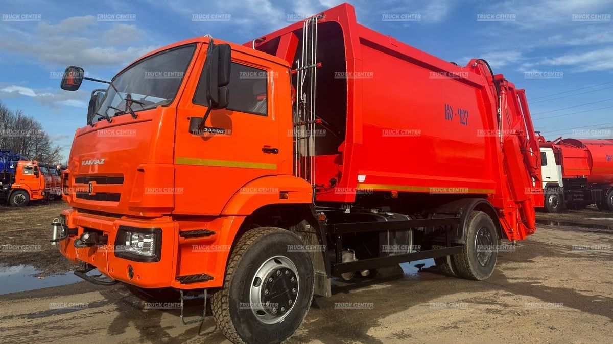 Мусоровоз с задней загрузкой КО-427-72