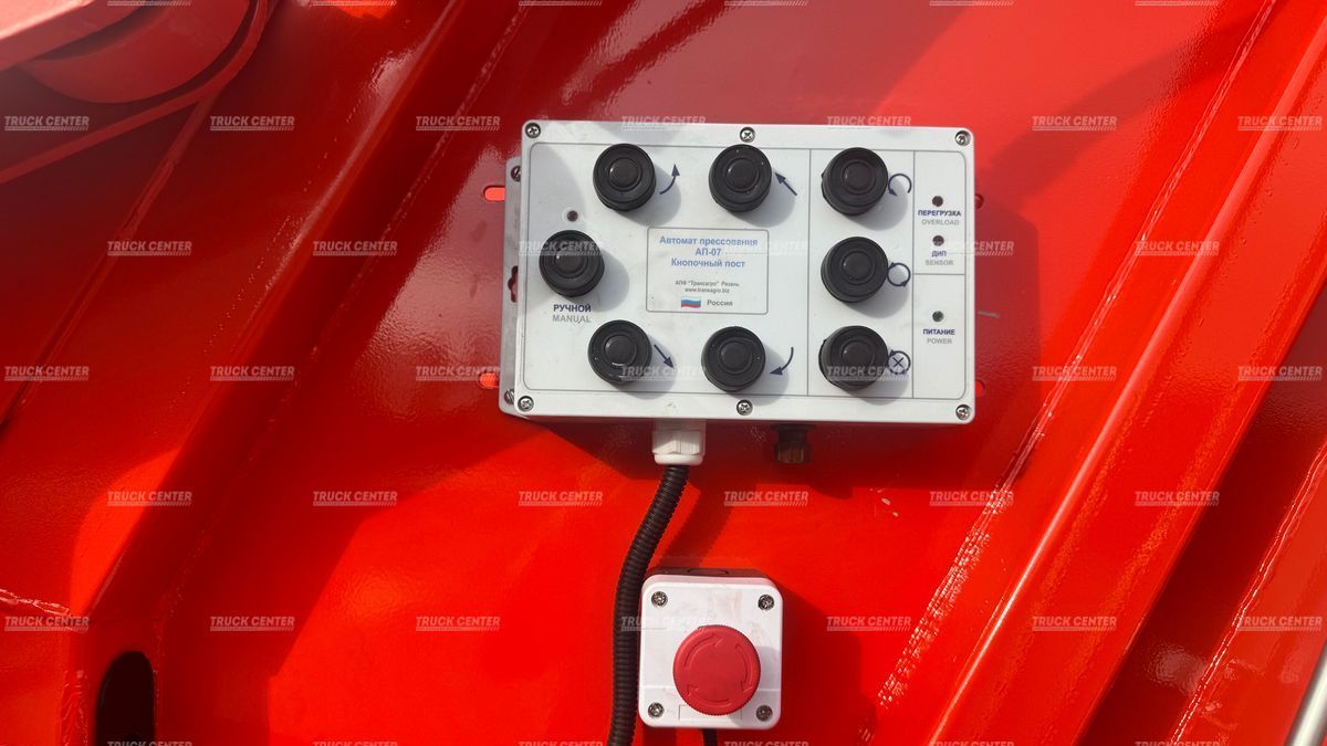 Мусоровоз с задней загрузкой КО-427-72 объем кузова 18,5м³