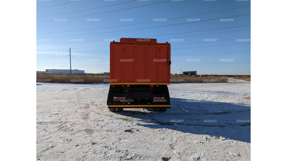 Мусоровоз с задней загрузкой КО-440N объем кузова 7,5 м³