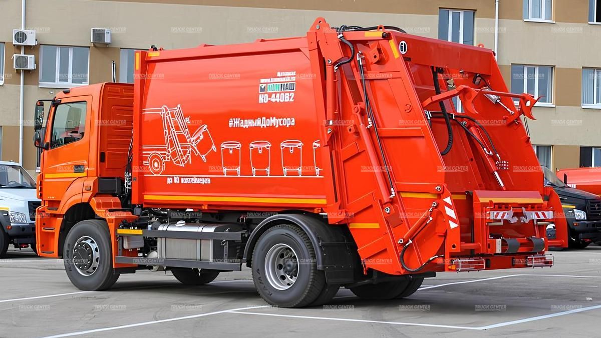Мусоровоз с задней загрузкой КО-440В2 объем кузова 17 м³