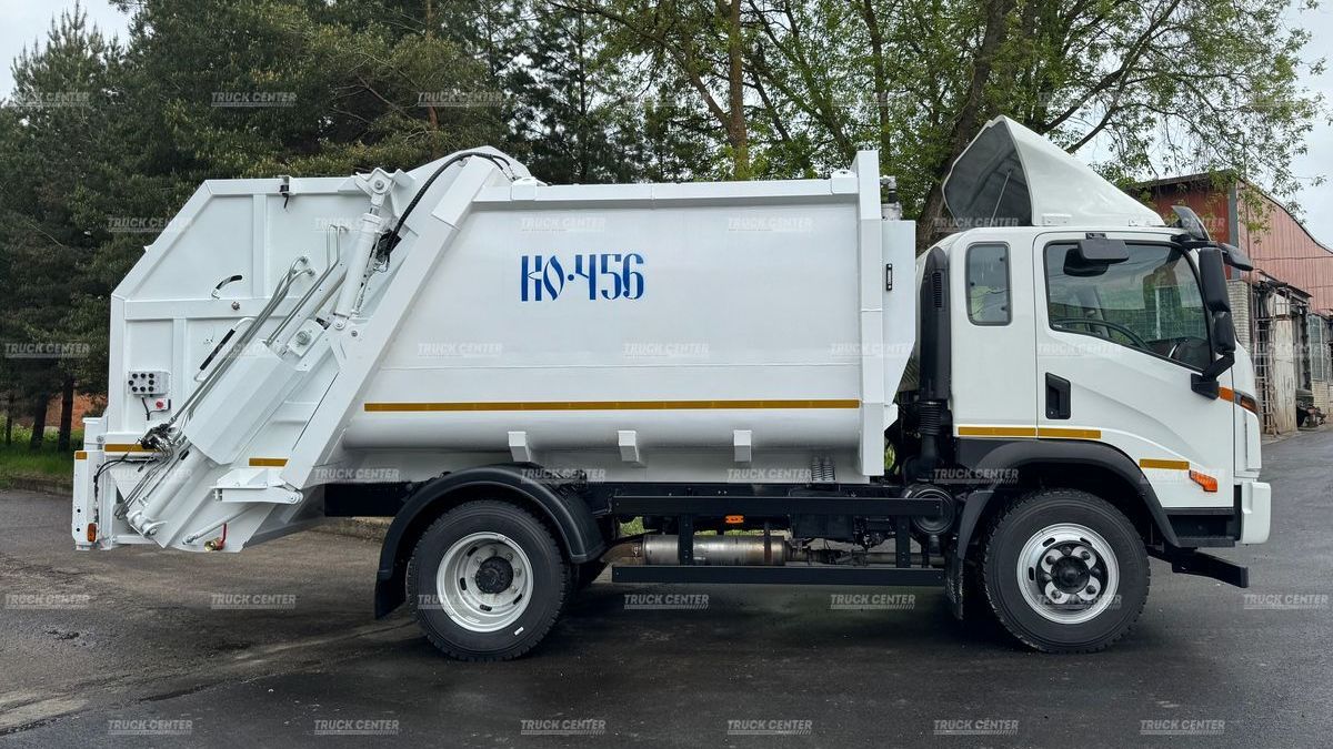 Мусоровоз с задней загрузкой КО-456-31 объем кузова 10 м³