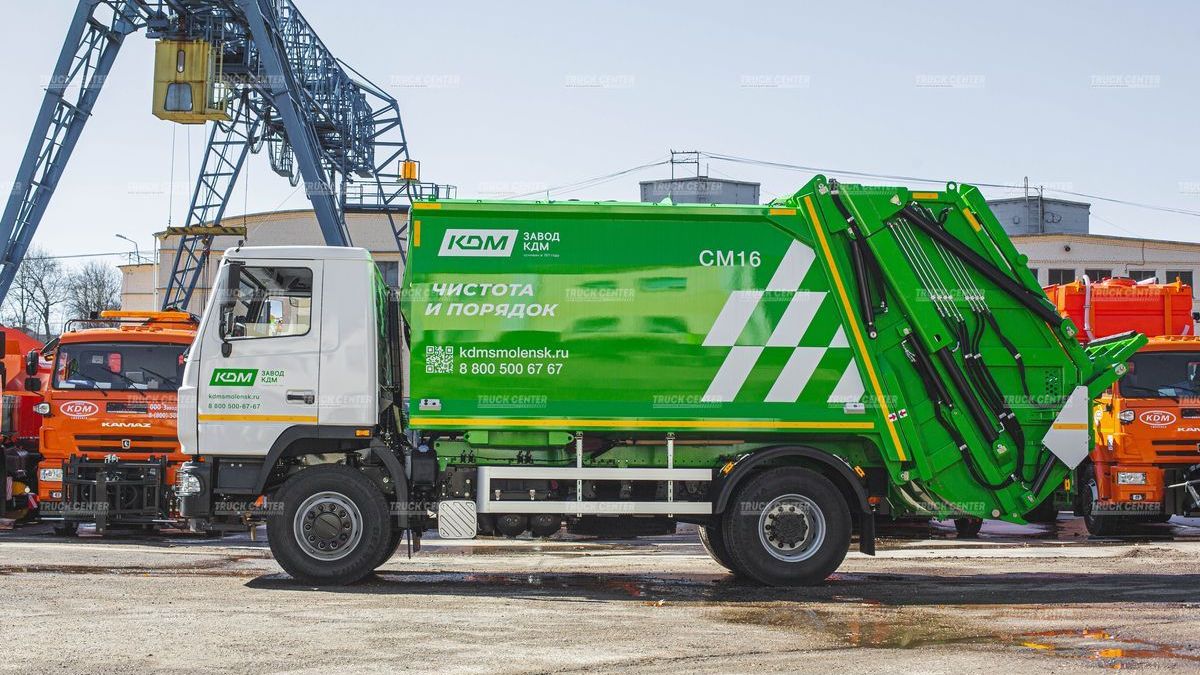 Мусоровоз с задней загрузкой СМ 16 стандарт объем кузова 17,5м³