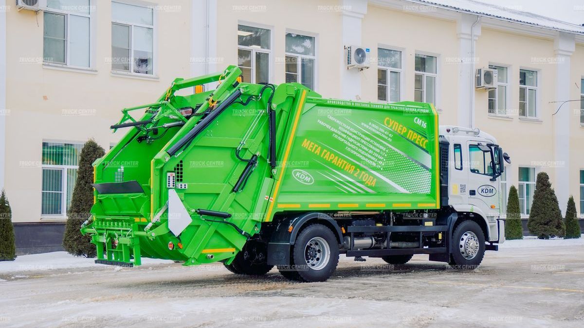 Мусоровоз с задней загрузкой СМ16-03 объем кузова 17,5м³