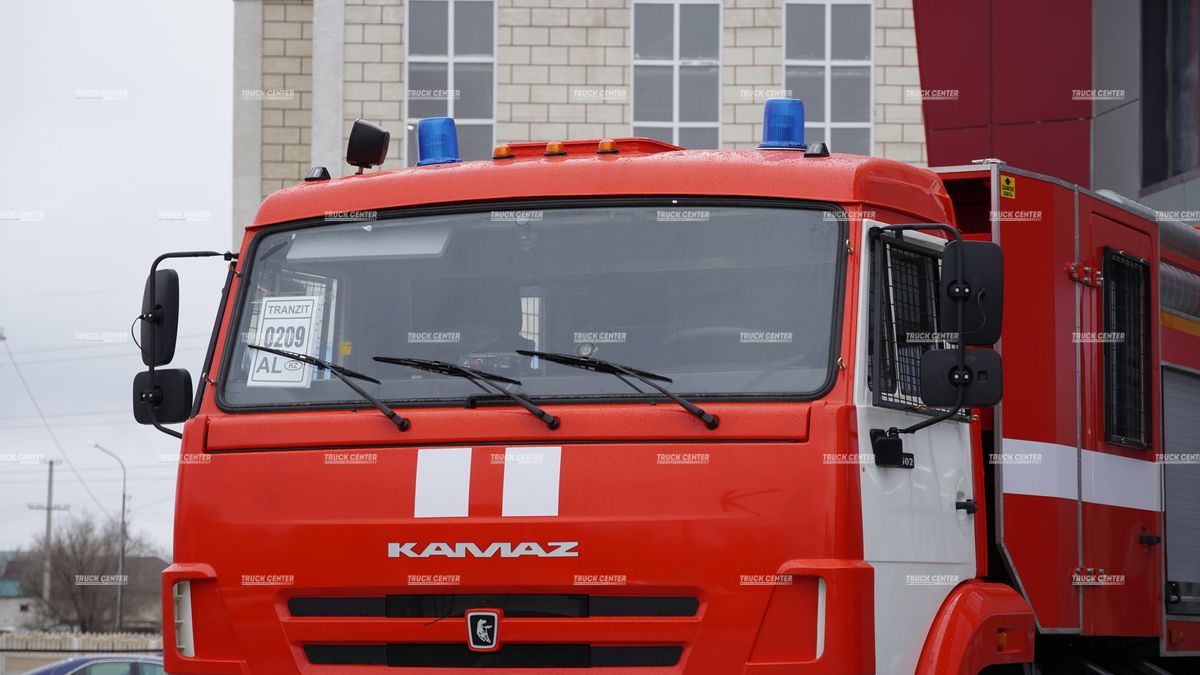 Пожарная автоцистерна на шасси КАМАЗ-43502