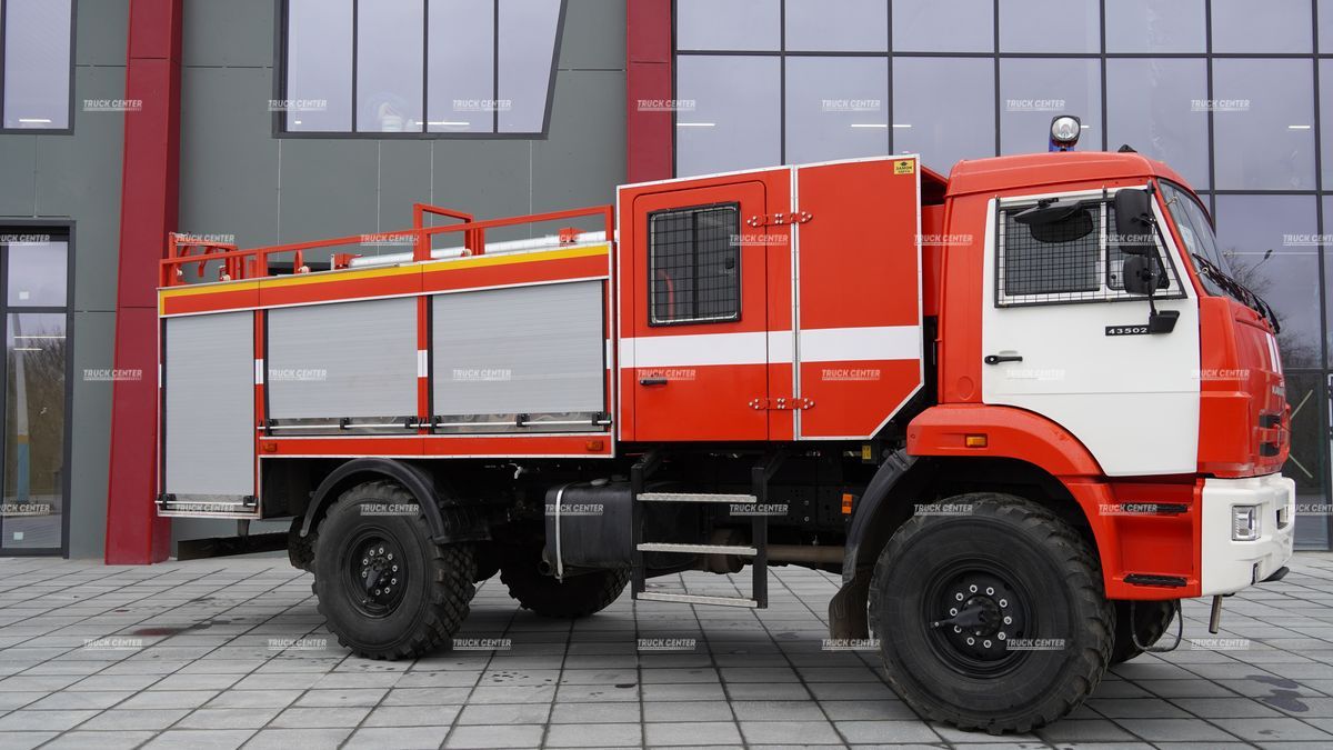 Пожарная автоцистерна на шасси КАМАЗ-43502
