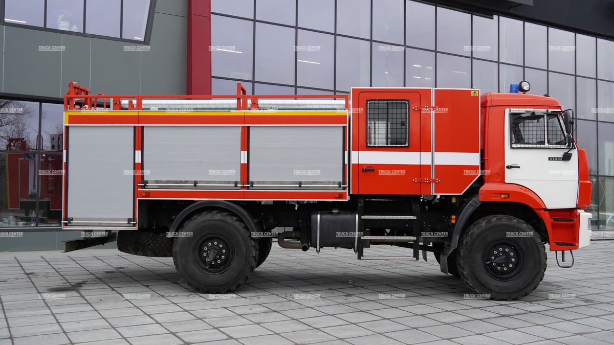 Пожарная автоцистерна на шасси КАМАЗ-43502
