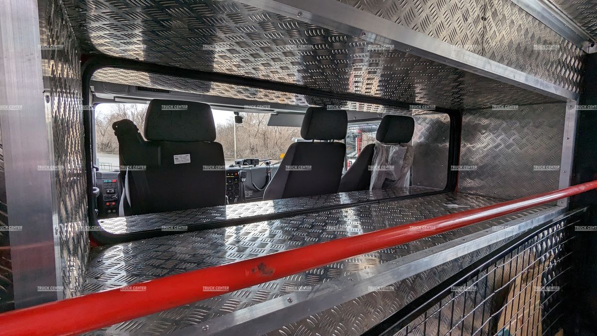 Пожарная автоцистерна на шасси КАМАЗ-43502
