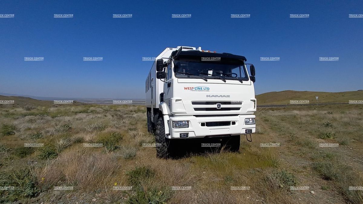 Вахтовый автобус КАМАЗ-43118 на 28 мест