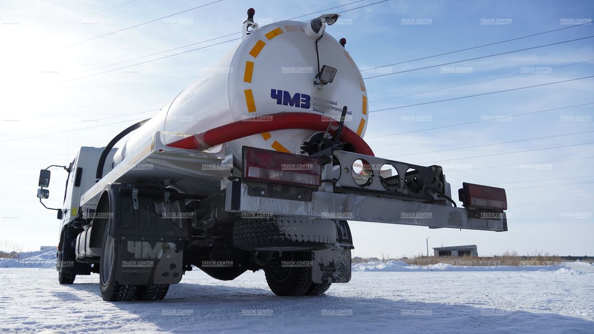 Вакуумная машина МВ-5  (ассенизатор) вместимость цистерны 5м3