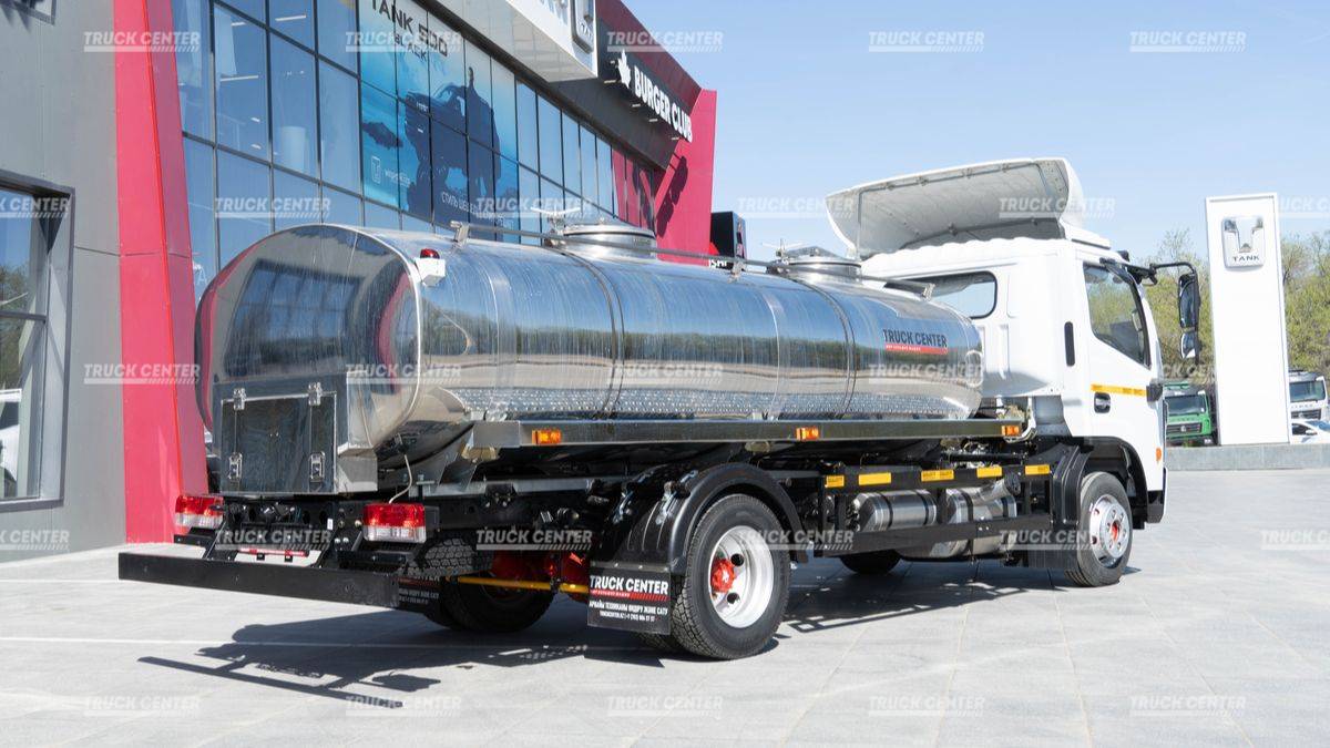 АЦПТ Автоцистерна пищевая 5 кубов на базе DongFeng C80N (4х2)