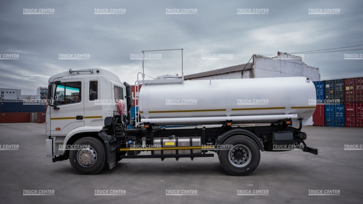 Автоцистерна пищевая АЦПТ 9 кубов на базе JAC N200 (4х2)