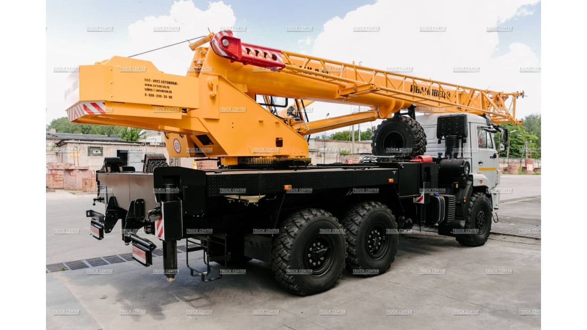 Купить автокран Ивановец КС-35714К-2-10 грузоподъемностью 16 тонн