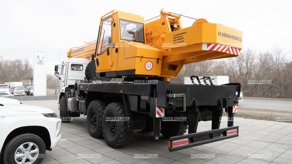 Автокран Ивановец КС-45717К-3В (стрела 21 м) грузоподъемностью 25 тонн