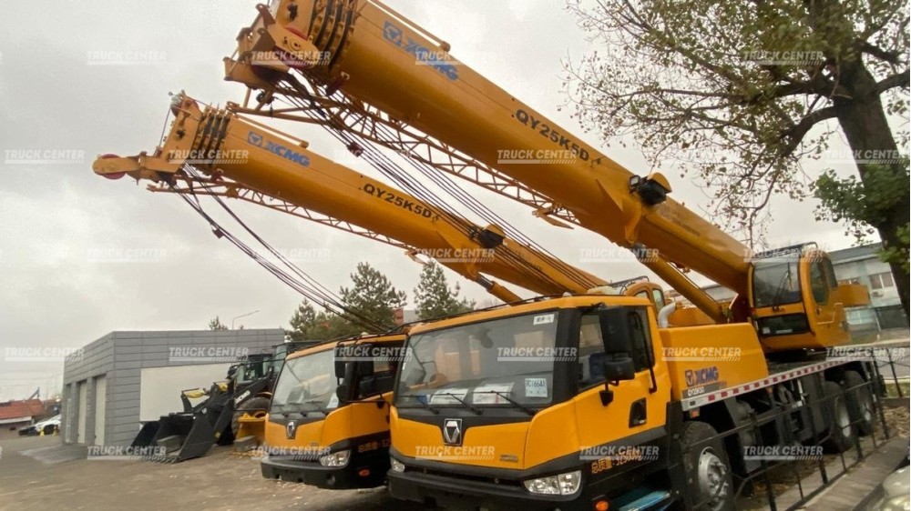 Автокран XCMG QY25K5D
