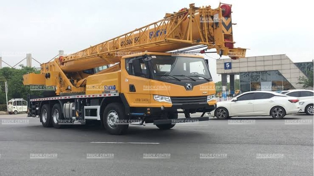 Автокран XCMG QY30K5C