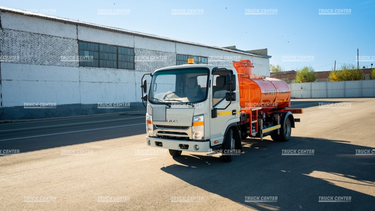 Автотопливозаправщик АТЗ-3 (бензовоз) 3м³ на шасси JAC N56