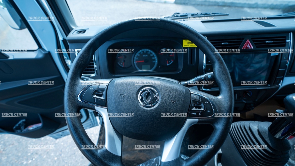 Бортовой автомобиль DONGFENG С120S
