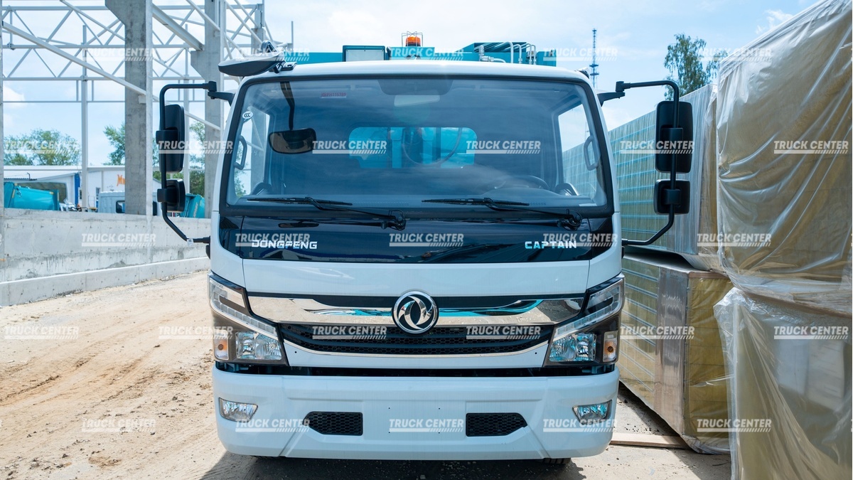 Бортовой автомобиль DONGFENG С120S