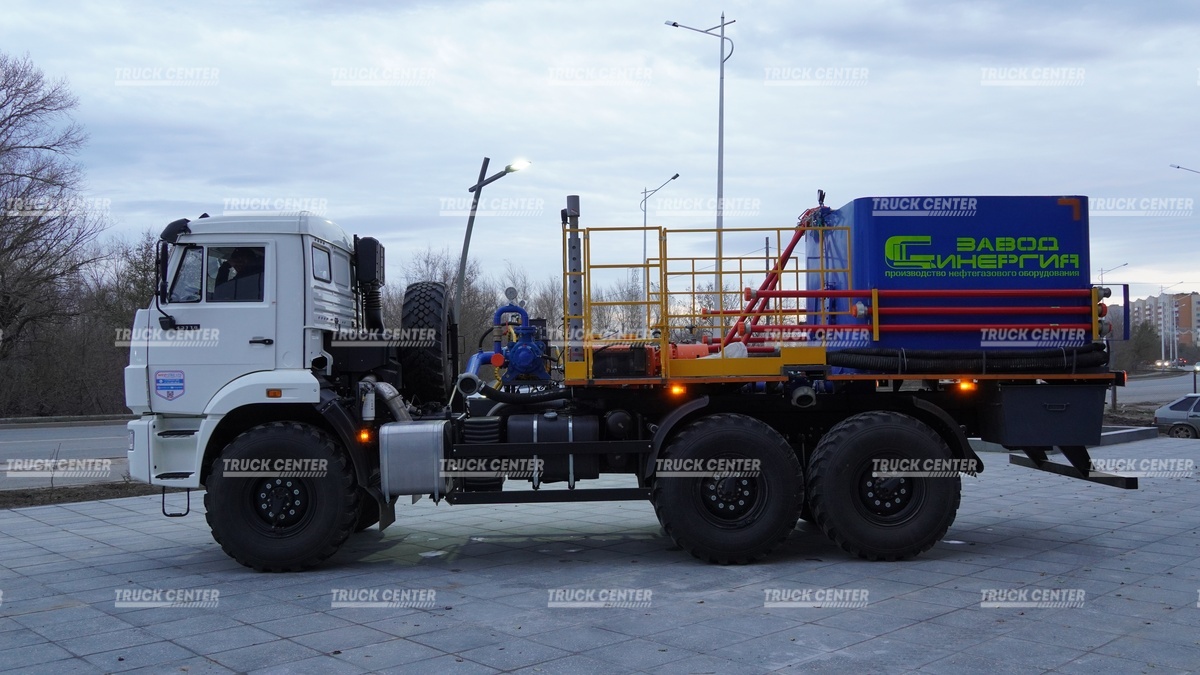 Цементировочный агрегат ЦА-320 (АНЦ-320 / СИН-35) на полноприводном вездеходном шасси КАМАЗ-43118-50 (6х6)