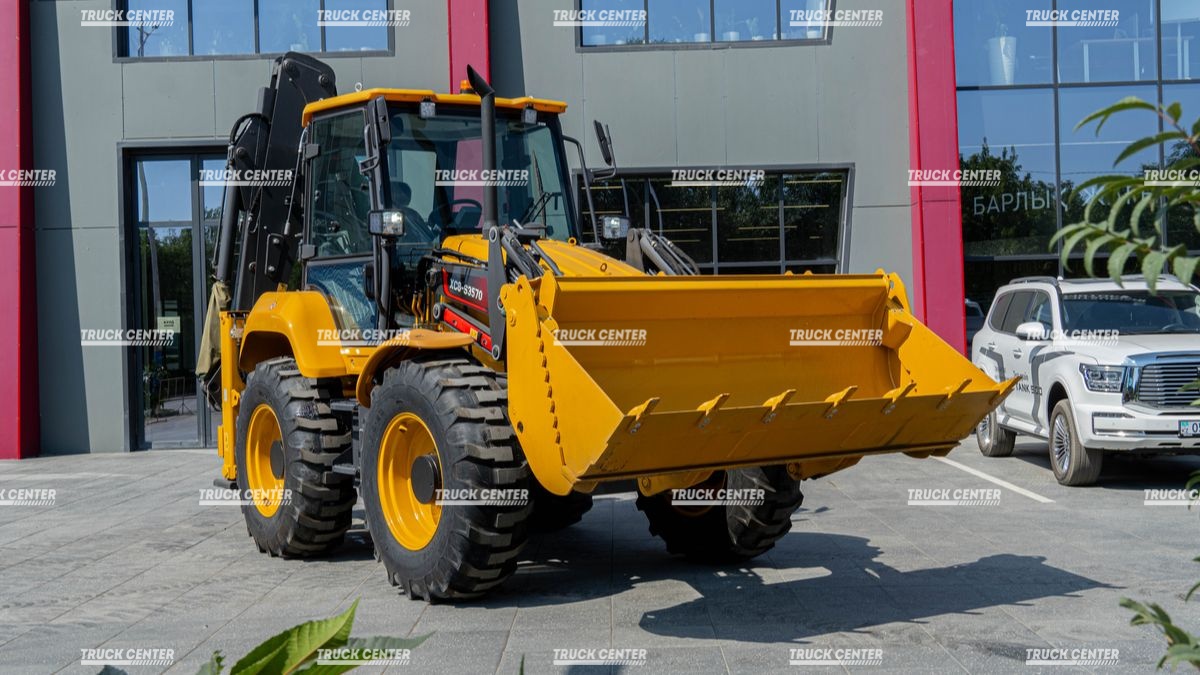 Экскаватор погрузчик XCMG SC8-S3570