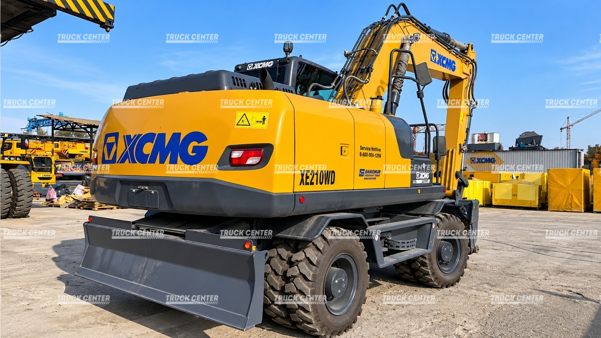 Экскаватор XCMG XE210WB