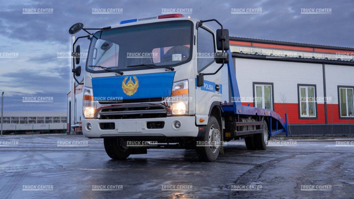 Эвакуатор JAC N90 с ломанной платформой 