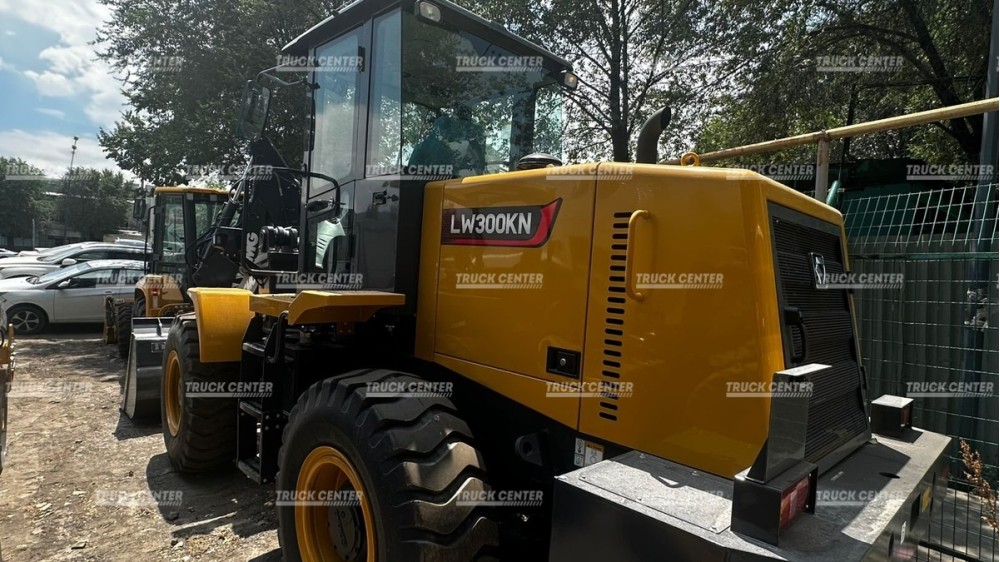 Фронтальный погрузчик XCMG LW300KN - 1,8 куб