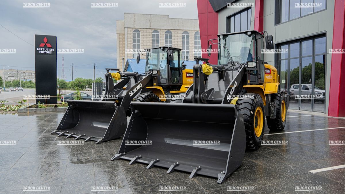 Фронтальный погрузчик XCMG XC936 - 1,8 куб