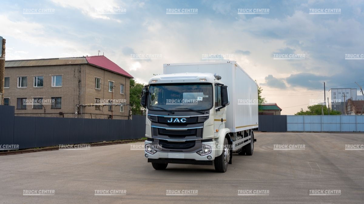 Изотермический фургон (рефрижератор) на базе JAC N200