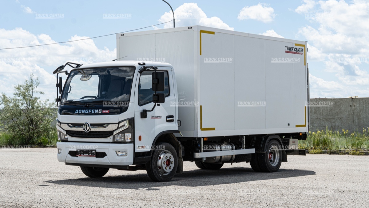 Изотермический фургон с гидробортом DongFeng C80