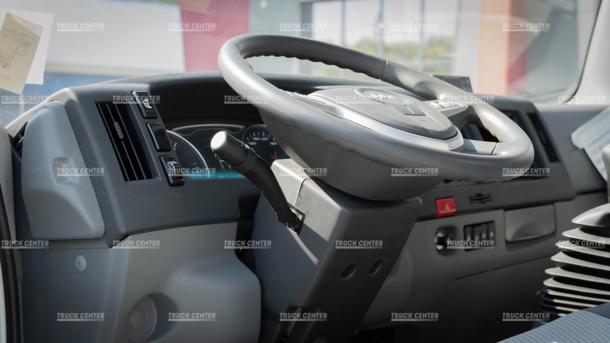 Изотермический фургон с рефрижератором ARCTIC XL на шасси JAC N120 (4х2)