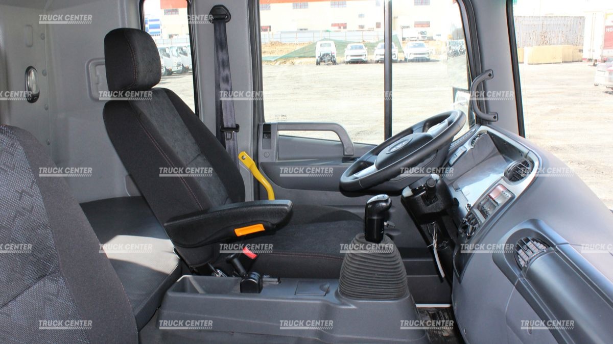 Бортовая платформа на шасси JAC N200 4×2