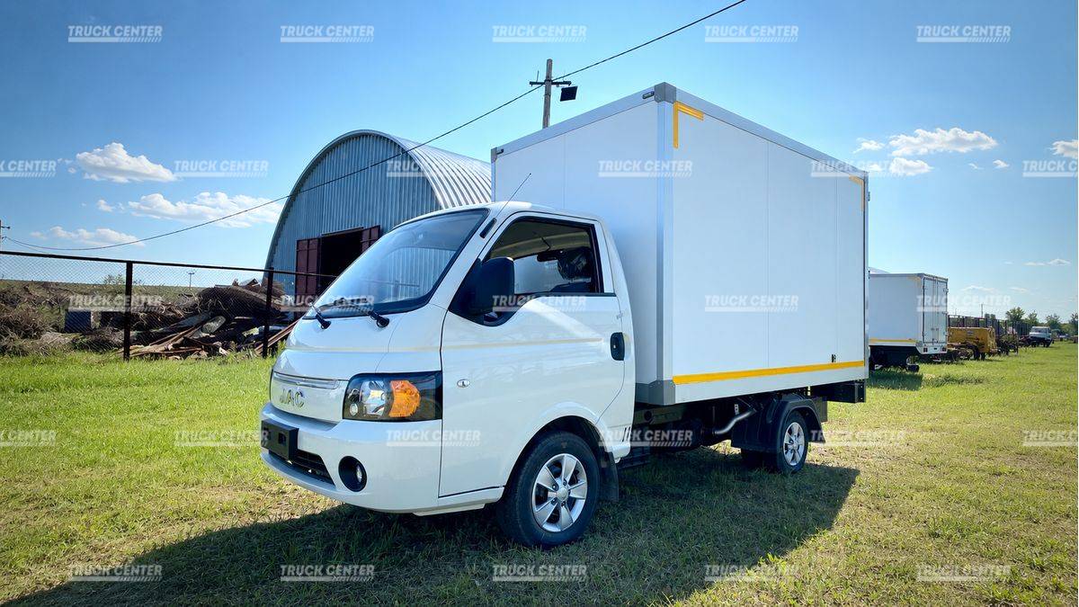 Промтоварный фургон JAC N35 
