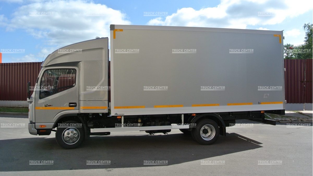 Изотермический фургон (рефрижератор) на базе  JAC N80 4x2