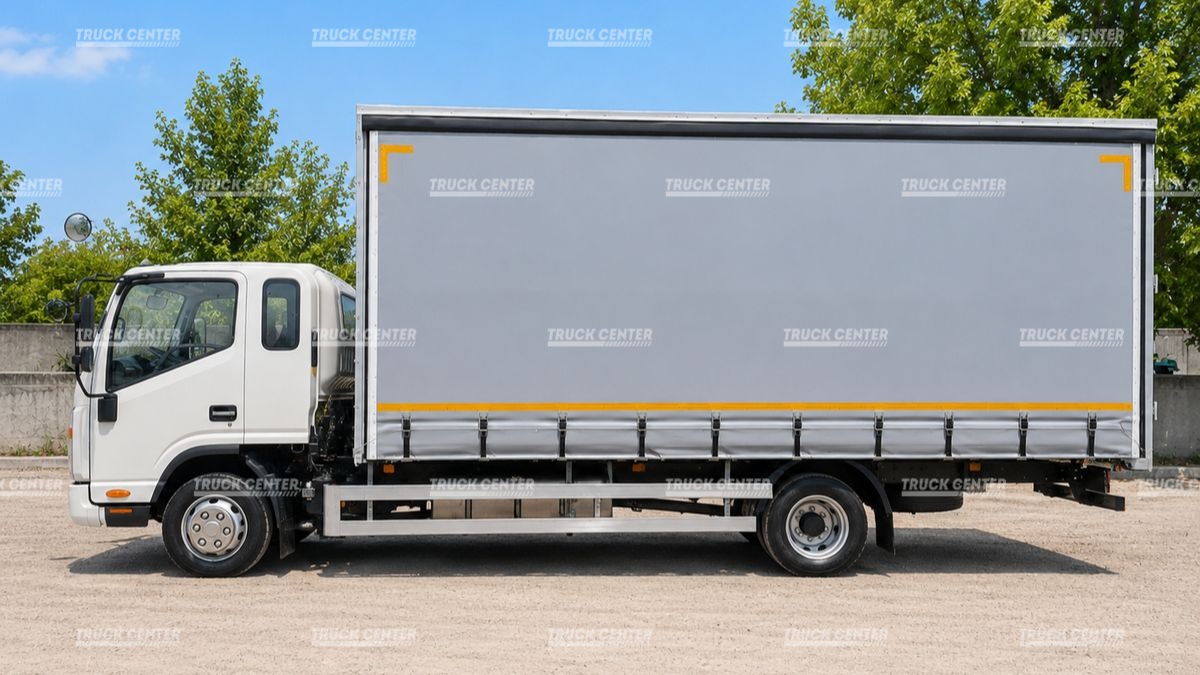 JAC N90 бортовой фургон с тентом (еврофургон)