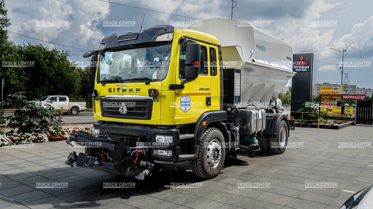 Комбинированная дорожная машина КО-829Д1 на шасси SITRAK C5H