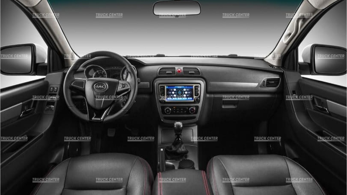 Легковой автомобиль  JAC T6