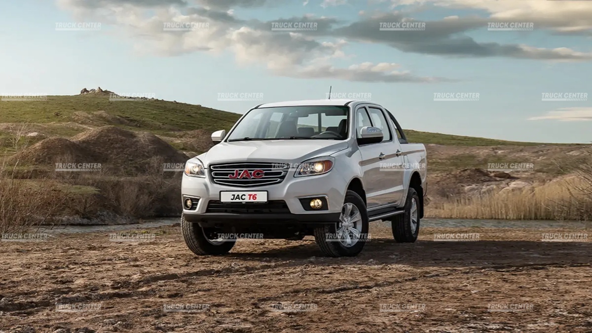 Легковой автомобиль  JAC T6