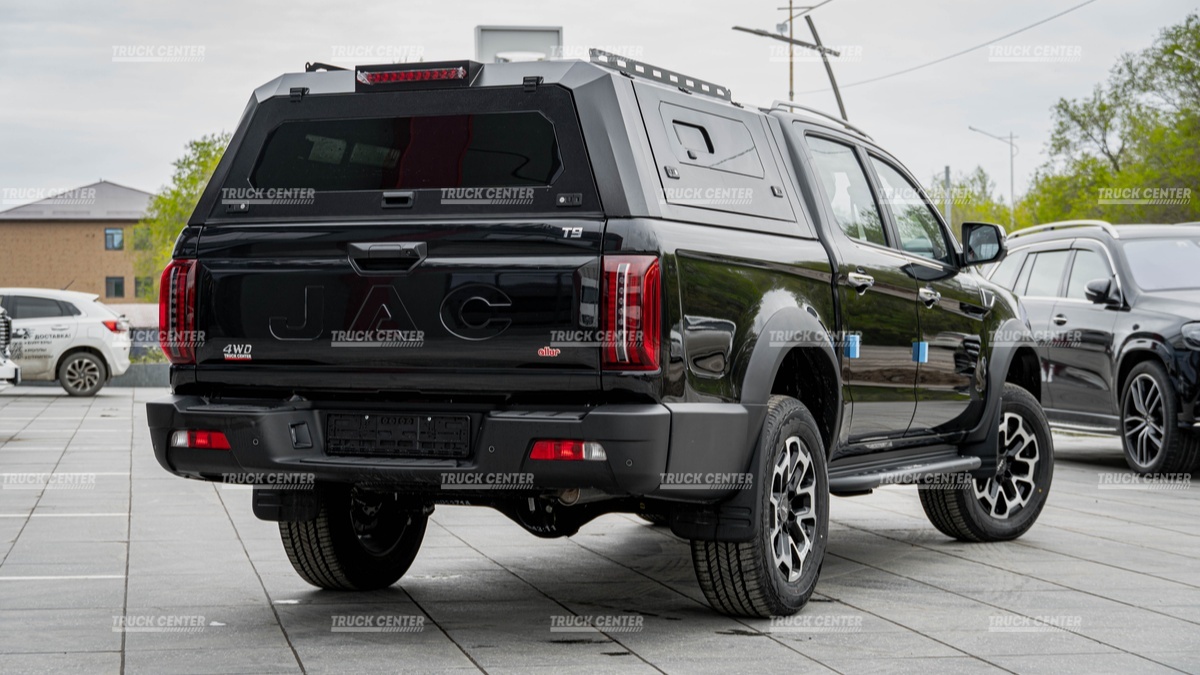 Легковой автомобиль  JAC T9 с кунгом