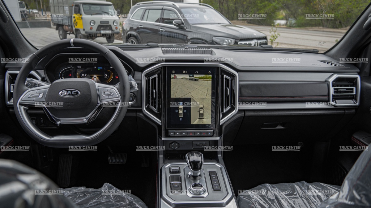 Легковой автомобиль  JAC T9 с кунгом