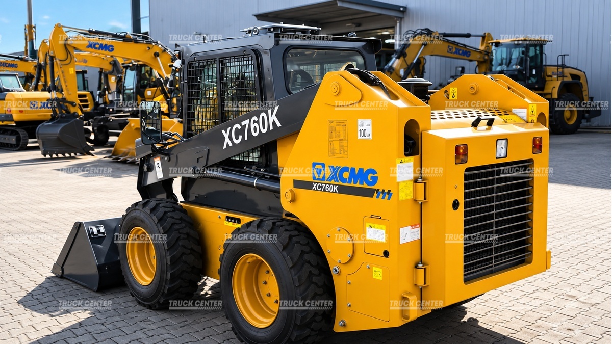Мини погрузчик XCMG XC760K